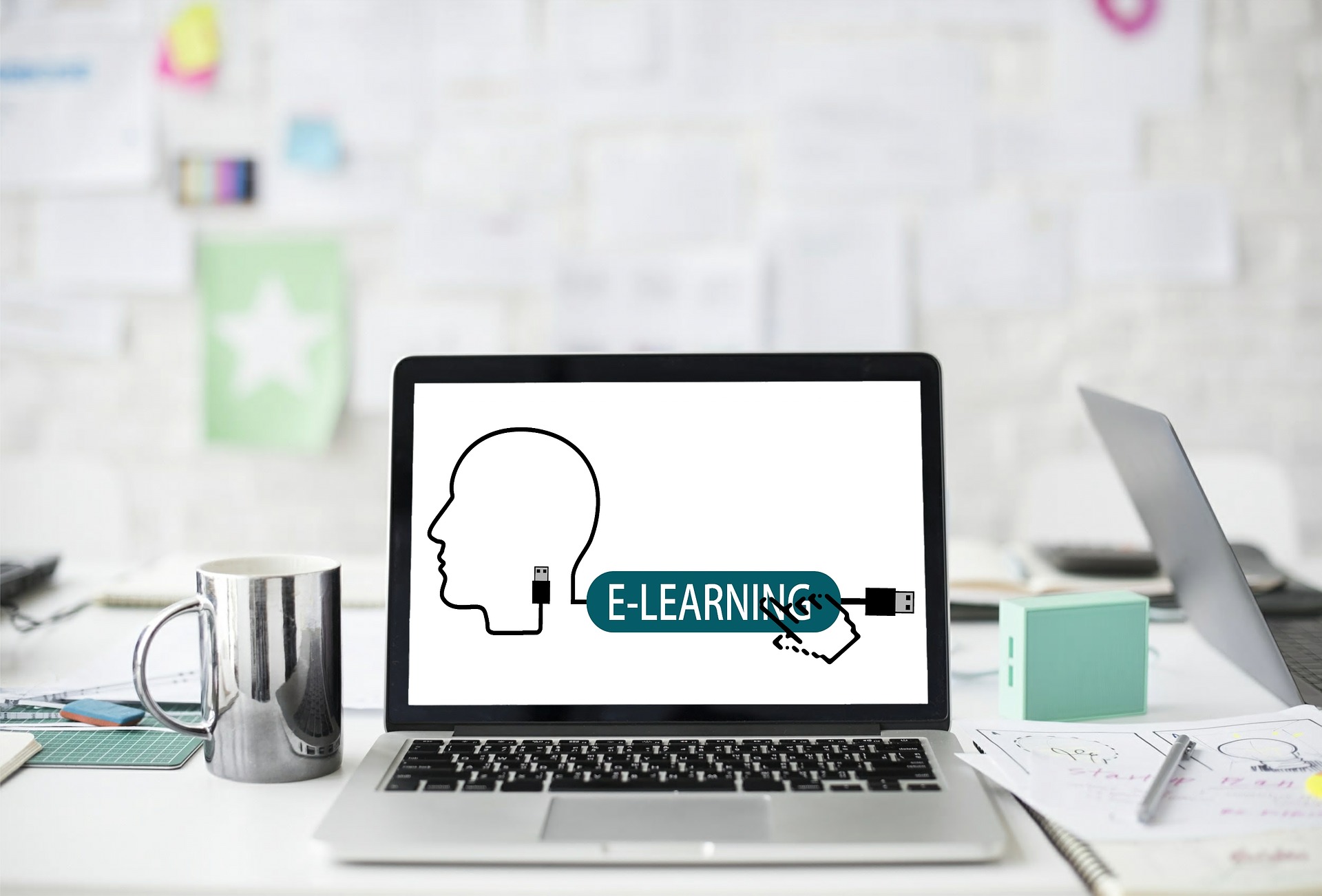 E-Learnings, Online-Forum, Video-Konferenz | Eine Einführung für AnfängerInnen in die geheimnisvolle Welt des digitalen Lernens (0108-0821I)